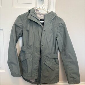 The North Face Men's Olive Raincoat